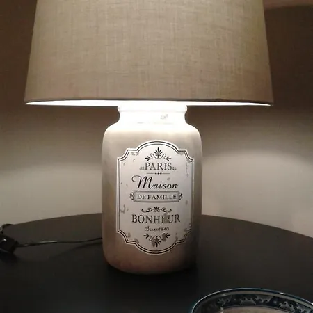 圣尤斯塔其欧公寓 *