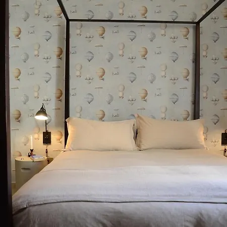 圣尤斯塔其欧公寓 公寓 *